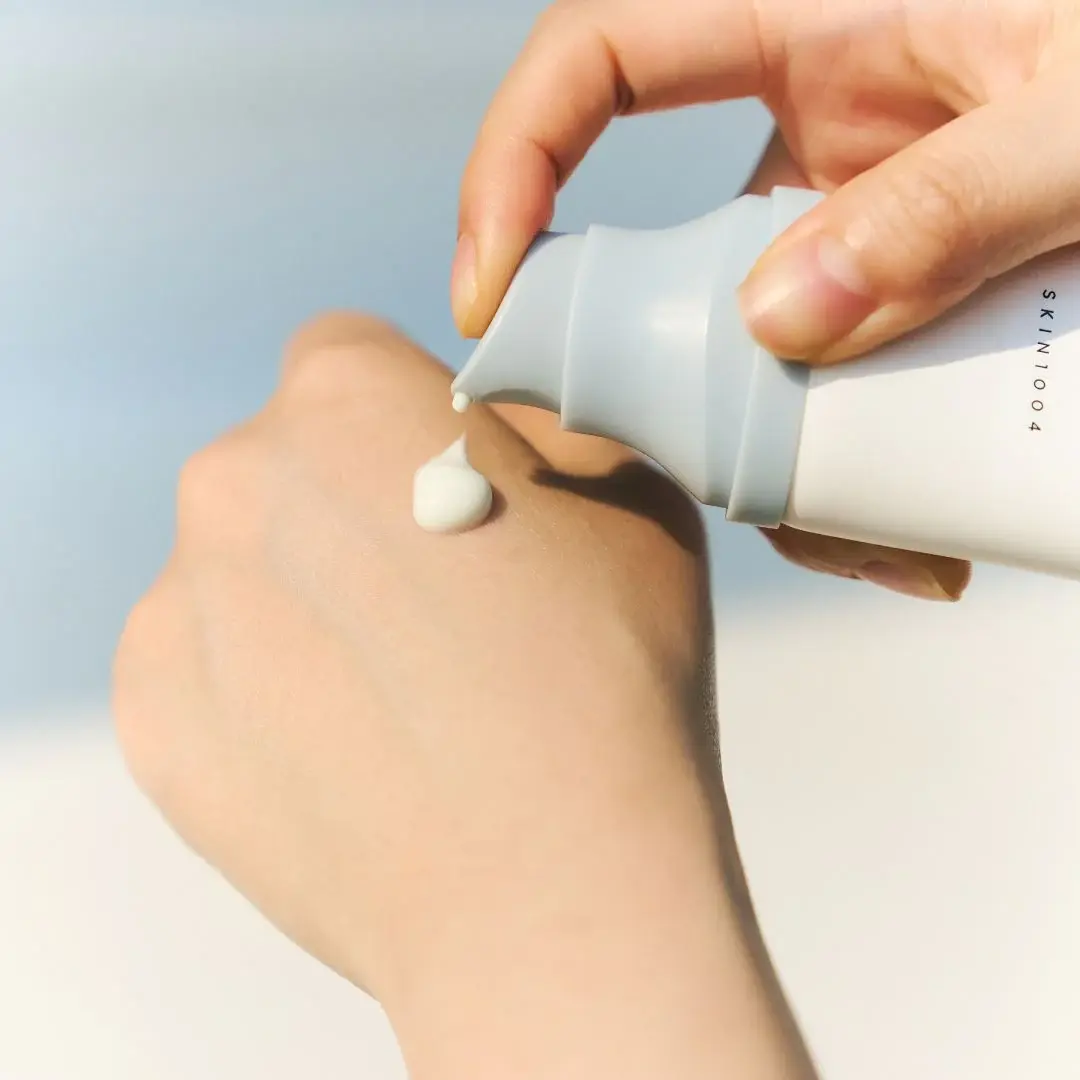 Picture of SKIN1004 Centella Hyalu-Cica Water-Fit Sun Serum