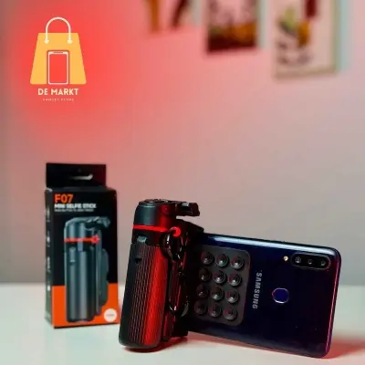 Picture of Ulanzi VL49 RGB LED Fill Light Mini Portable Multi-Function 2500K-9000K Pocket Camera Fill Light Live Photography Lighting