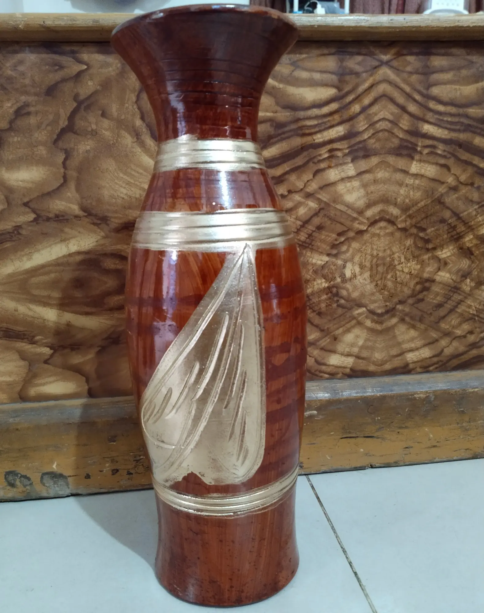 Picture of Matir Fuldani flower vase_Clay Flower Vase King size 12 inch