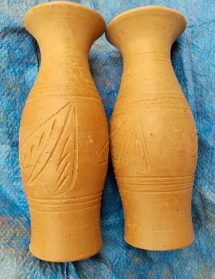 Picture of Matir Fuldani flower vase_Clay Flower Vase medium size_ plane -5 inch ( 1 pces)
