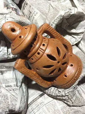 Picture of Clay Hand Made Hariken_ Matir Hariken Lamp small Size