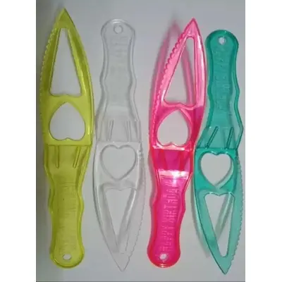 Picture of Plastic cake cutter-4pcs/one time happy birthday cake cutter - Multicolor