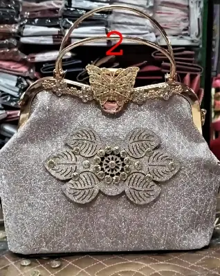 Picture of Luxury butterfly party bag for women/Glitter butterfly vanity bag