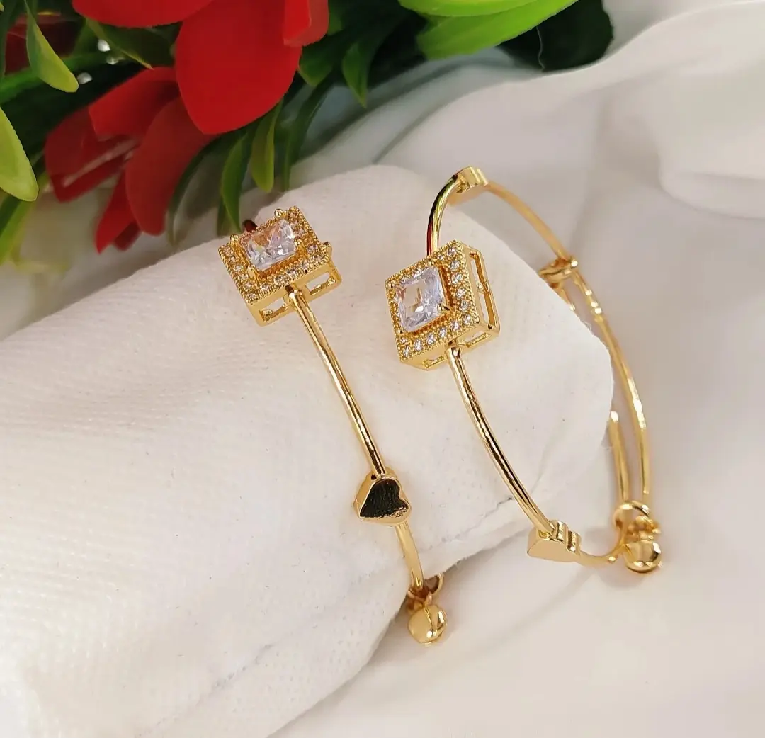 Picture of New Super Trending Design Shining Beads Adjustable Bracelets For Women & Girls-2pcs/Simple stylish  Bracelet For Woman/Elegant Stylish Bracelet For Woman and girls-2pcs