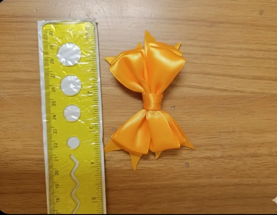 Picture of Korean Style Hair Clip Bow Stylish 2pcs Hair clip/pookie Bow Tie Lais Hair Clip for girls