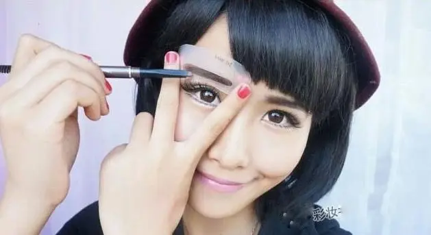 Picture of 3 Different Shape Mini Eyebrow Class Drawing Guide