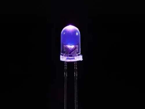 Picture of 10Pcs- UV Money Checker LED Ultra Bright Clear Transparent DC 3V 20mA 5mm UV LED Diode Lights Emitting Diodes(Violet)