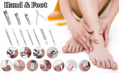 Picture of Nail Clippers Set, 16pcs Manicure & Pedicure Tools, Stainless Steel Nail Cutter Kit for men and women, with Leather Bag, Travel Grooming Kit for Facial, Cuticle and Nail Care Green