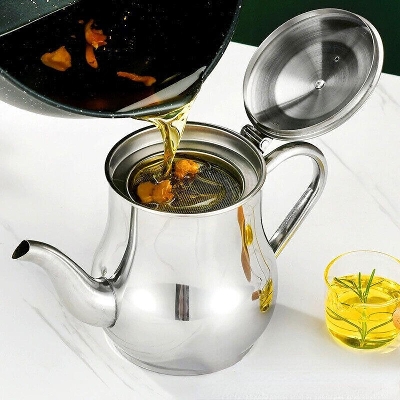 Picture of 500ml Stainless Steel Oil Tank Large Capacity Oil Bottle Kitchen Oil Filter Pot Soy Sauce Vinegar Container Coffee Pot Silver
