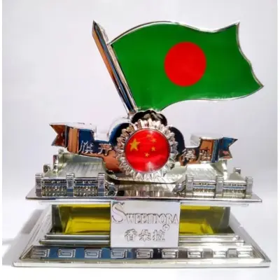 Picture of Car Dashboard Air Freshener Luxury Look for Your Car (Bangladesh Flag)
