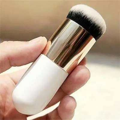 Picture of White Gold Foundation Brush - 1 Piece
