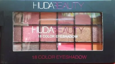 Picture of Huda Beauty Palette Eyeshadow 18 Colors Rose Palette Matte Eyeshadow Glitter Palette Make Up Set Beauty Matte Huda Beauty Set