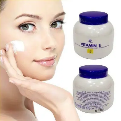 Picture of Vitamin E Moisturising Cream Enriched With Sunflower Oil ( FROM THAILAND)
