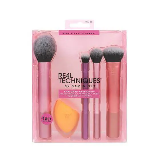 Picture of Real Techniques makeup Brush & Puff Set