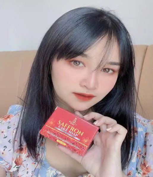 Picture of Saffron Cake Soap Thailand Skin Whitening Therapy With Natural Glow 100g