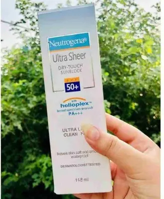 Picture of Neutrogena Ultra Sheer Dry-Touch Sunblock SPF 50+, 118ml
