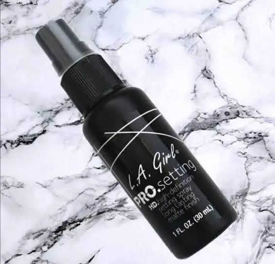 Picture of L.A. Girl Pro Setting HD Setting Spray-30ml