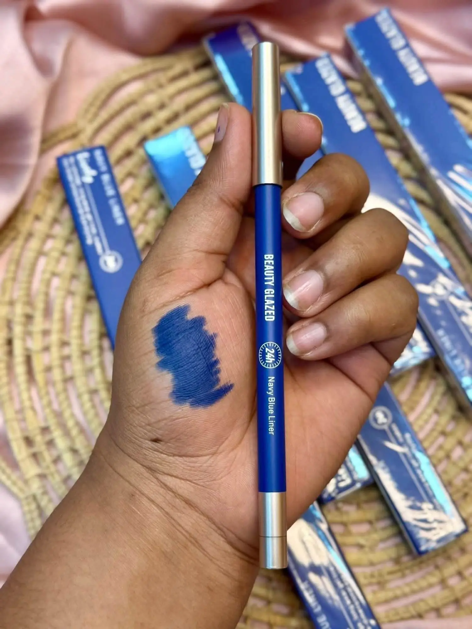 Picture of BEAUTY GLAZED PURE NAVY BLUE KAJAL LINER-LIVELY