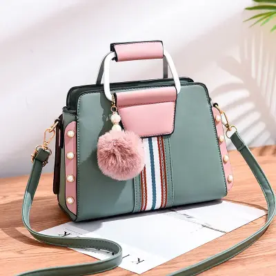 Picture of Luxury Style PU Leather Purses and Handbags 2025 Messenger Sholder Bags for Women