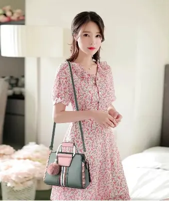 Picture of Luxury Style PU Leather Purses and Handbags 2025 Messenger Sholder Bags for Women