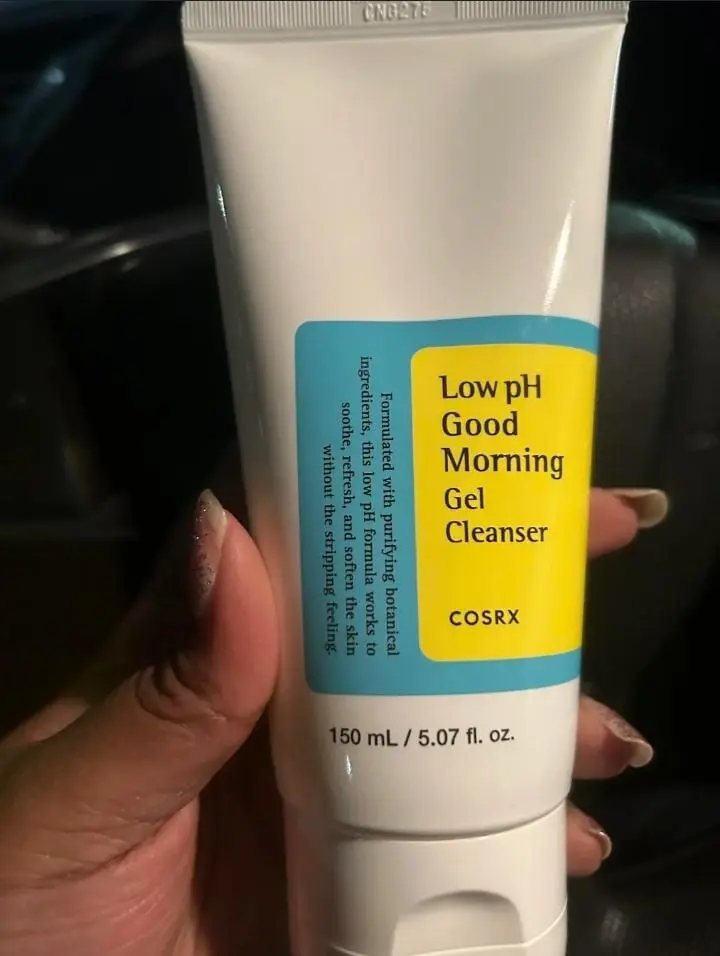 Picture of COSRX Low Ph Good Morning Gel Cleanser (150ml) White