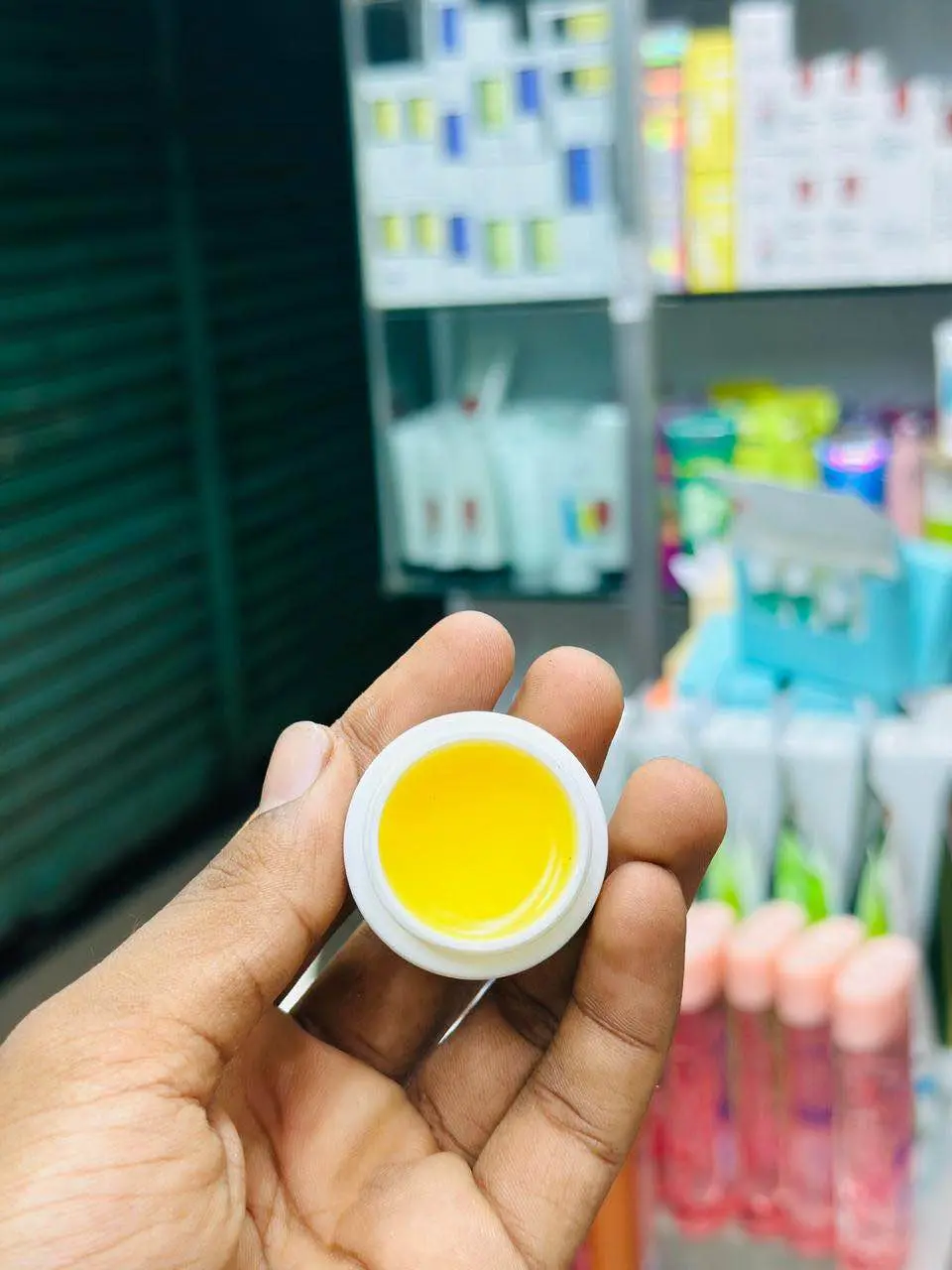 Picture of Osufi লিপ বাম ময়েশ্চারাইজিং | Osufi Lip Balm Gold