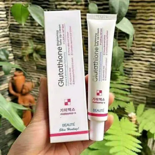 Picture of Beaute Melasma-X Glutathione B r i g h t e n i n g Tone Up Cream 45ml / Beaute Melasma-X 3D W h i t e n i n g Clinic Renewal Cream 40gm |