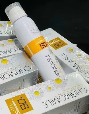 Picture of Chamomile Essence Shoothing, Moisturizing, Isolating And Protecting Sunscreen Spray SPF 50 new(Glow N Touch Beauty)