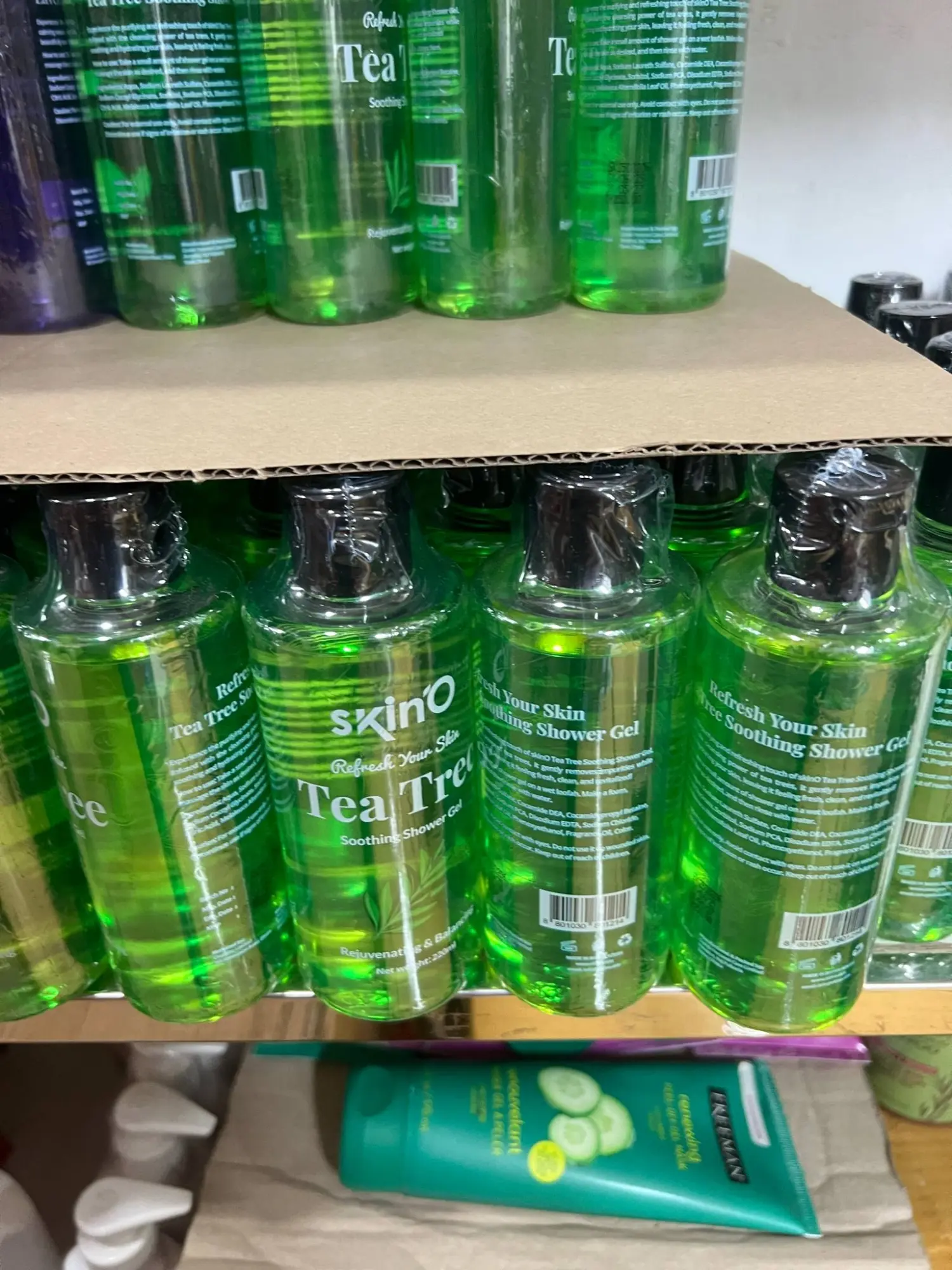 Picture of Skino Refresh Your Skin Tea Tree Soothing Shower Gel 200ml new