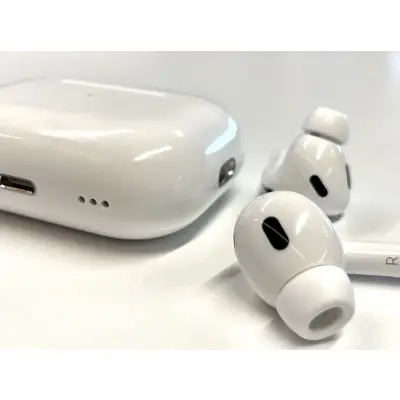 Picture of AirPods Pro 2nd generation Dubai Version (White)