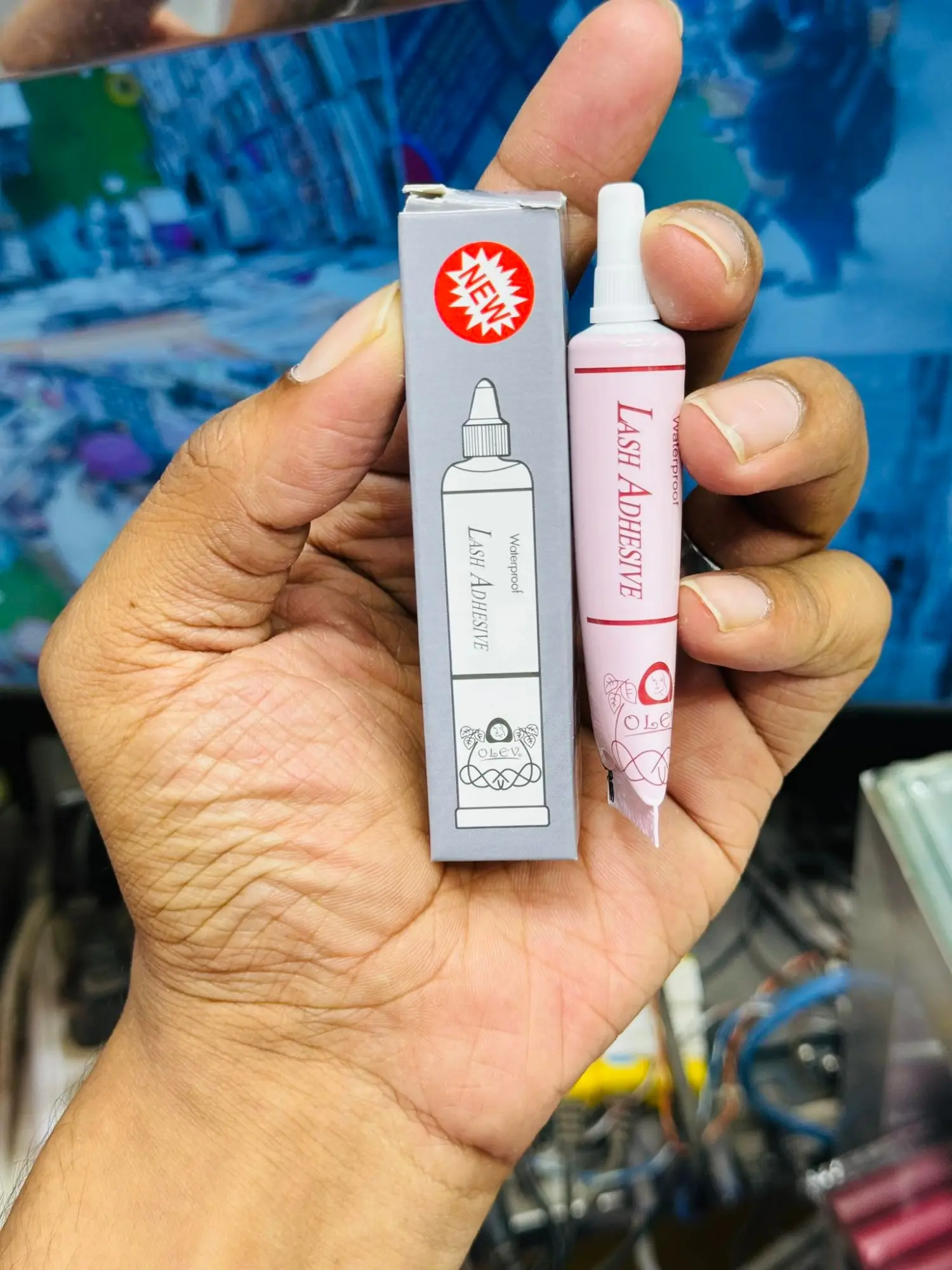 Picture of Lash Adhesive Eyelash Glue