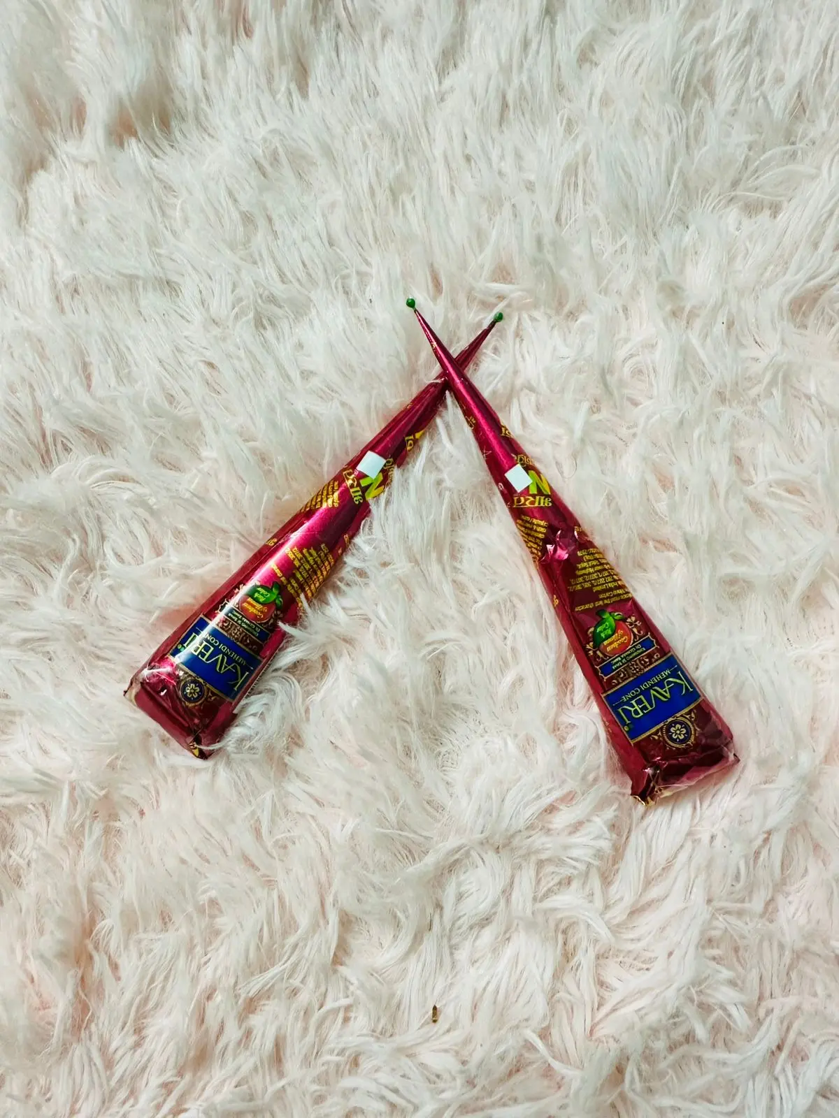 Picture of Kaveri Cone Mehendi  2 Piece