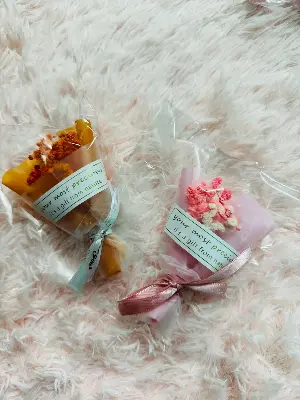 Picture of Preserved Fresh Flower Dried Flowers Starry Sky Mini Bouquet Rose Decoration with Gift Welfare Gift