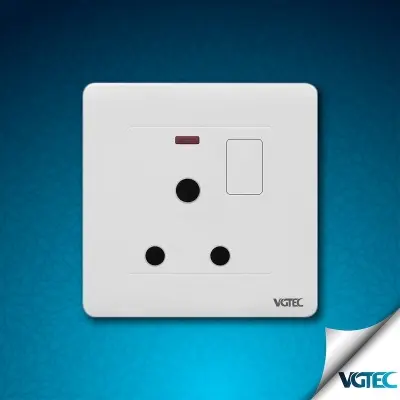 Picture of VGTEC 3 Pin round socket with socket  (Regular series)