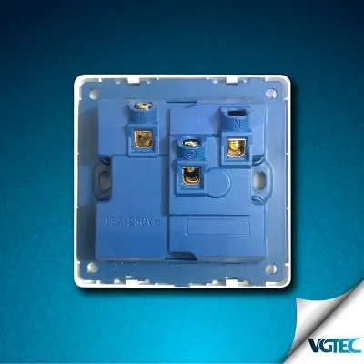 Picture of VGTEC 3 Pin multi socket with socket  (Regular series)