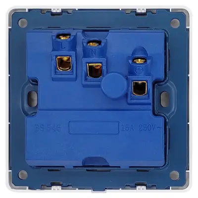 Picture of VGTEC 3 Pin round socket with socket  (Regular series)