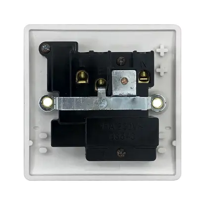 Picture of ZAK 3 Pin round socket with switch (Business series)