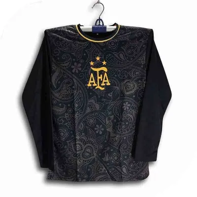 Picture of Argentina Full Sleeve Football Jersey For Man - Long Sleeve - Argentina Jersey 2026