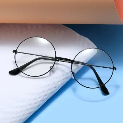 Picture of Round Fashion Sunglass For Men