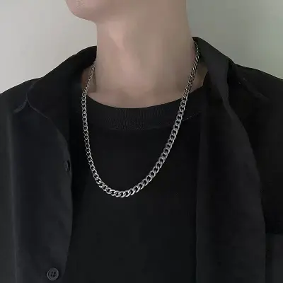 Picture of Men Fashion Jewellery Tiktok Curb Necklaces Chain For Men