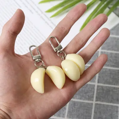 Picture of Garlic slice Keychains, novelty keychains, Garlic keyrings, birthday gifts,Tween gifts, teen gifts, Garlic gifts