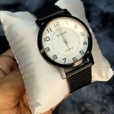 Picture of Black Belt Ladies Fashionable Wrist Watch