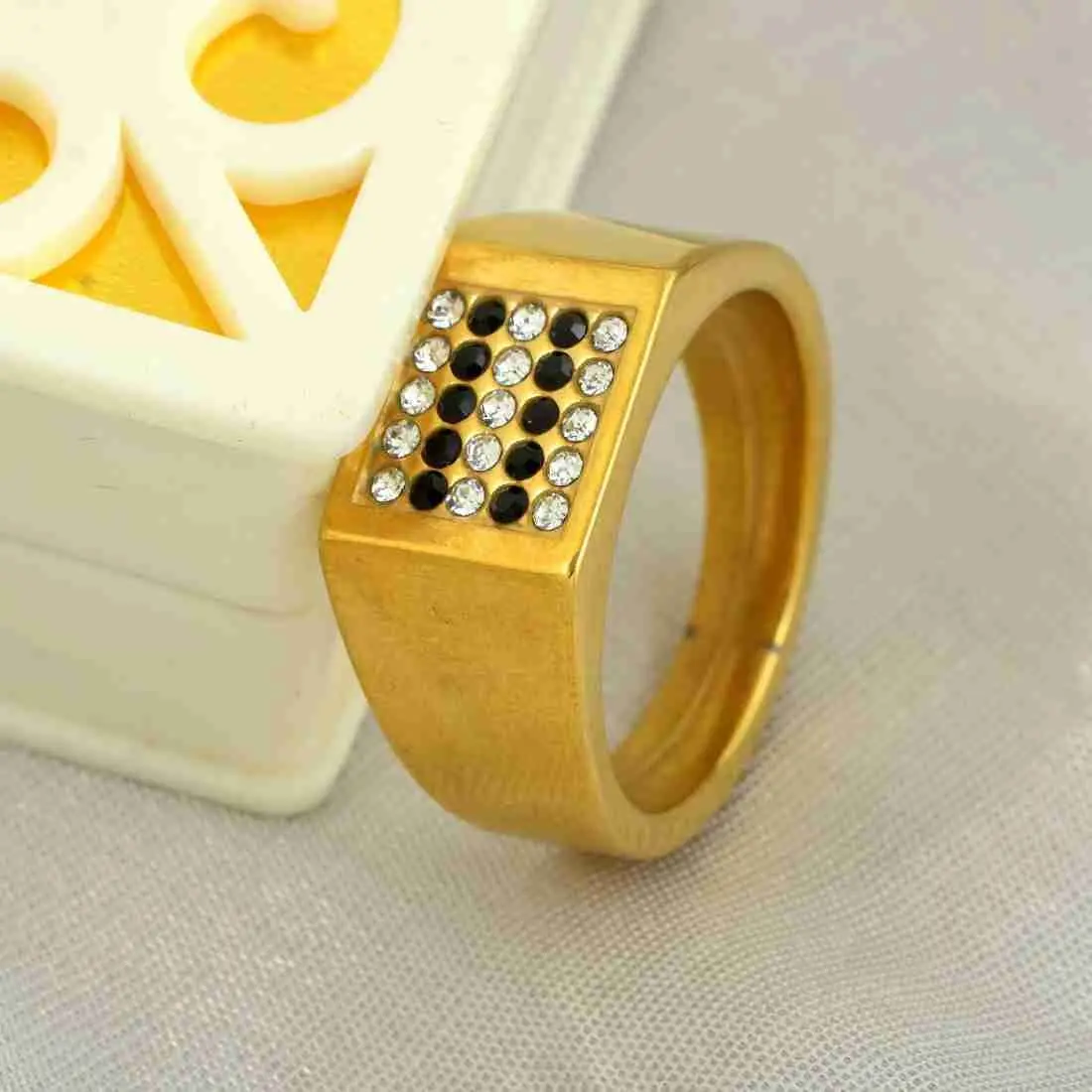 Picture of Ensemble Yourself - Highly Durable - Ceramic Finger Ring For Men - Ring For Men - Sustainable Choice - Well Inspired & Crafted