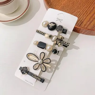Picture of 5pcs Hair Clip Set Hair Pins Korean Fashion Shiny Crystal Rhinestone Hair Clip Hair Accessories For Women