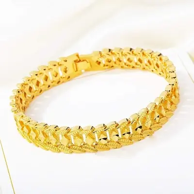 Picture of Gold Plated  Chain Bracelet Wrist Jewelry Gift  For Men  - Golden