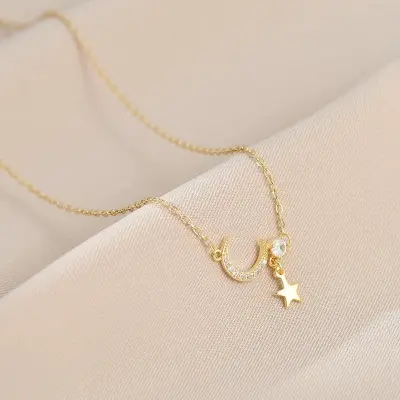 Picture of Korean  Women Bangle Smooth Long-lasting Women Necklace Chain  for Women