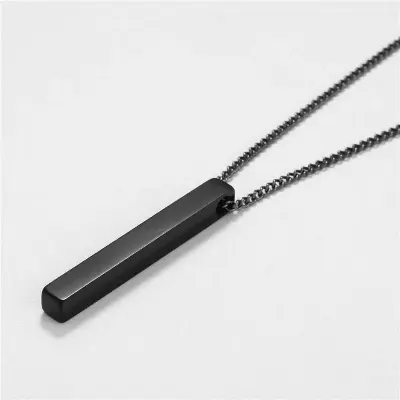 Picture of Black Color Metal Chain for Men