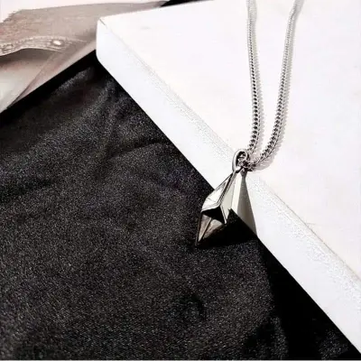 Picture of Men's Trendy Light Luxury Original Silver Necklace Chain For Men