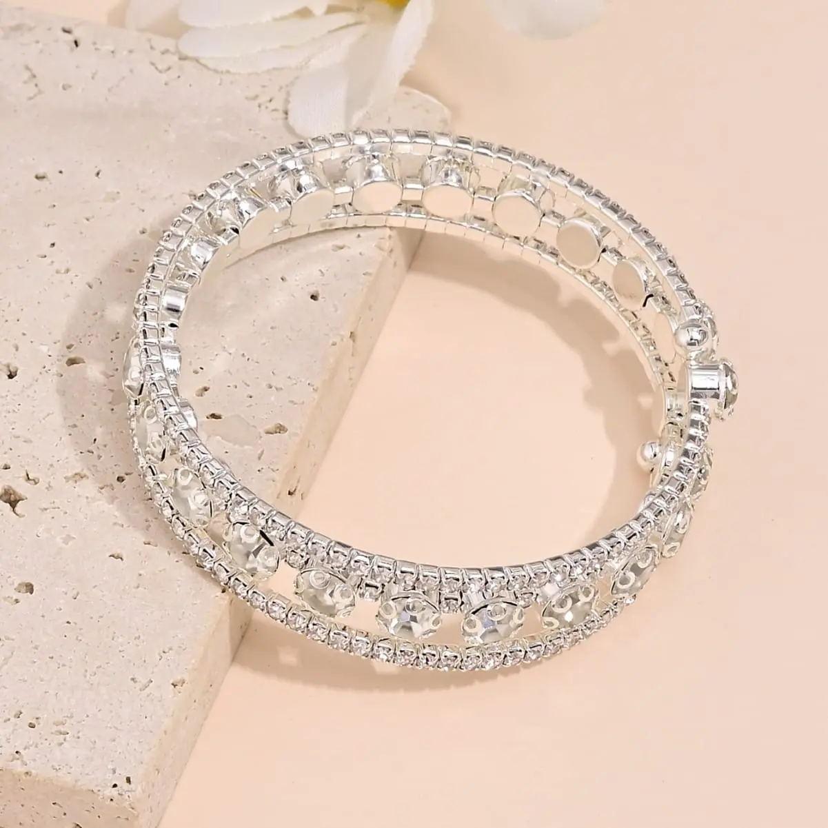 Picture of Fashion Crystal Bracelet for Women Wedding Bangle Hand Jewelry-Bracelet For  Women