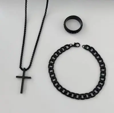 Picture of Fashionable Pendant Necklace, Bracelet & Ring Set for Everyday Chic Style-Combo Set  for Men